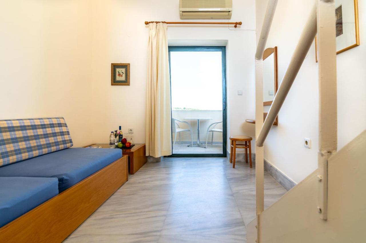 Orestis Hotel Sea View Apartments 斯塔罗斯 外观 照片